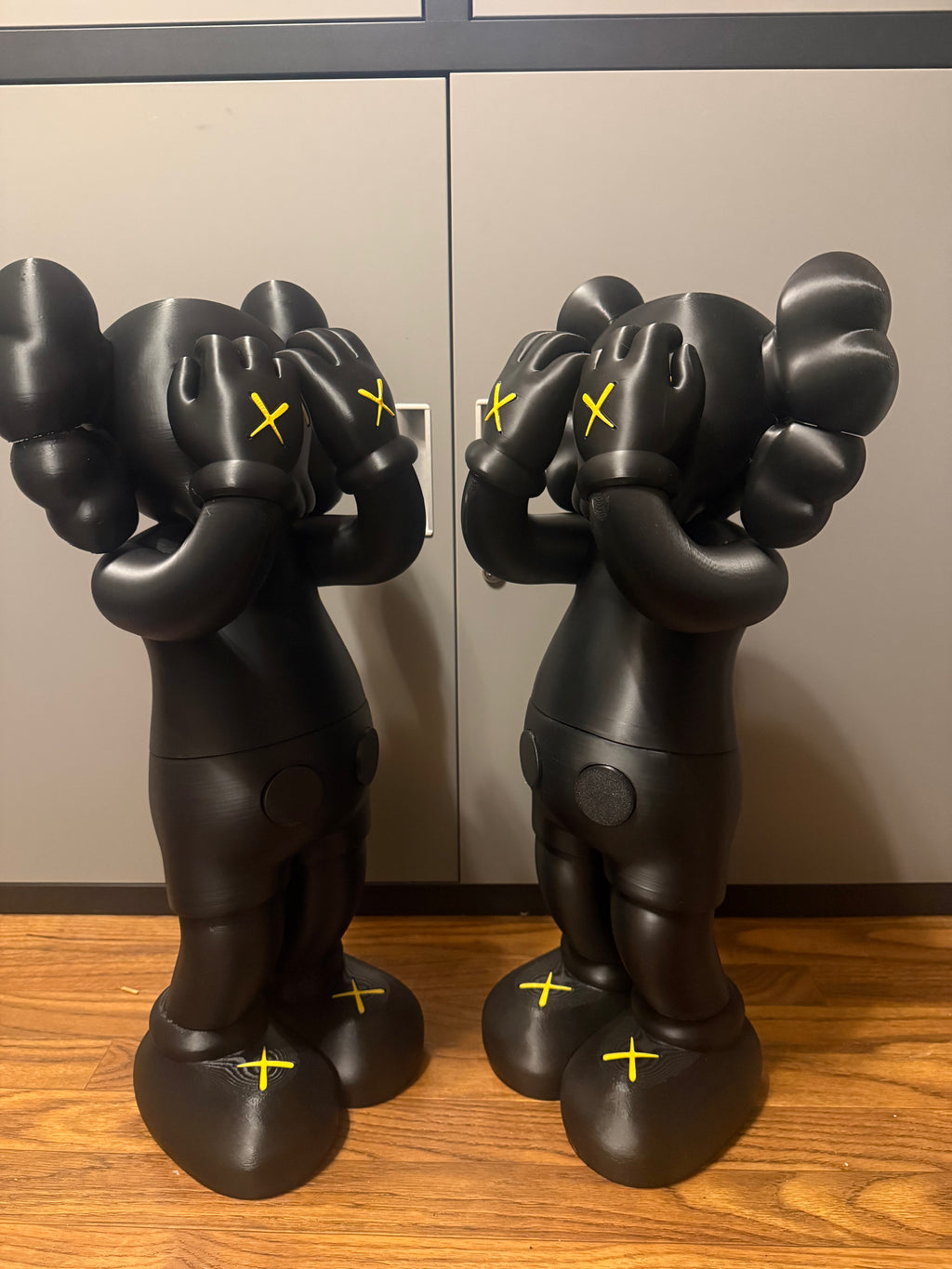 Companion Figure Covering Eyes (2FT) – Premium Designer Collectible Statue