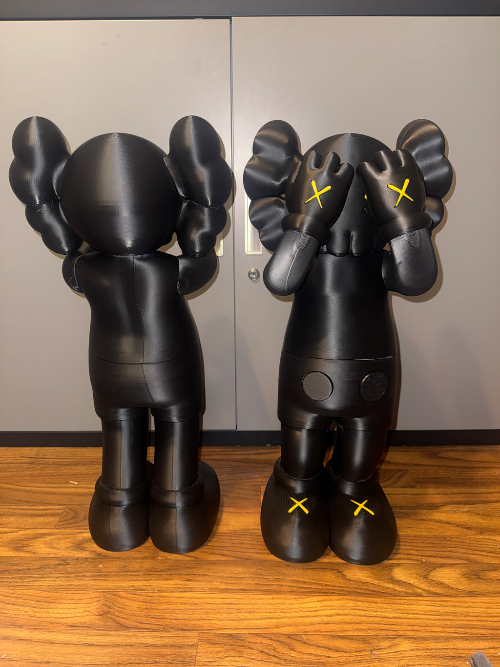 Companion Figure Covering Eyes (2FT) – Premium Designer Collectible Statue